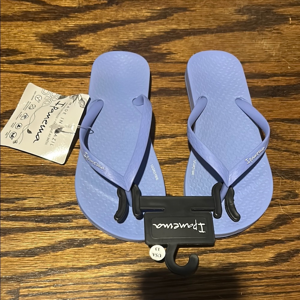 Ipanema Light Purple Flip Flops